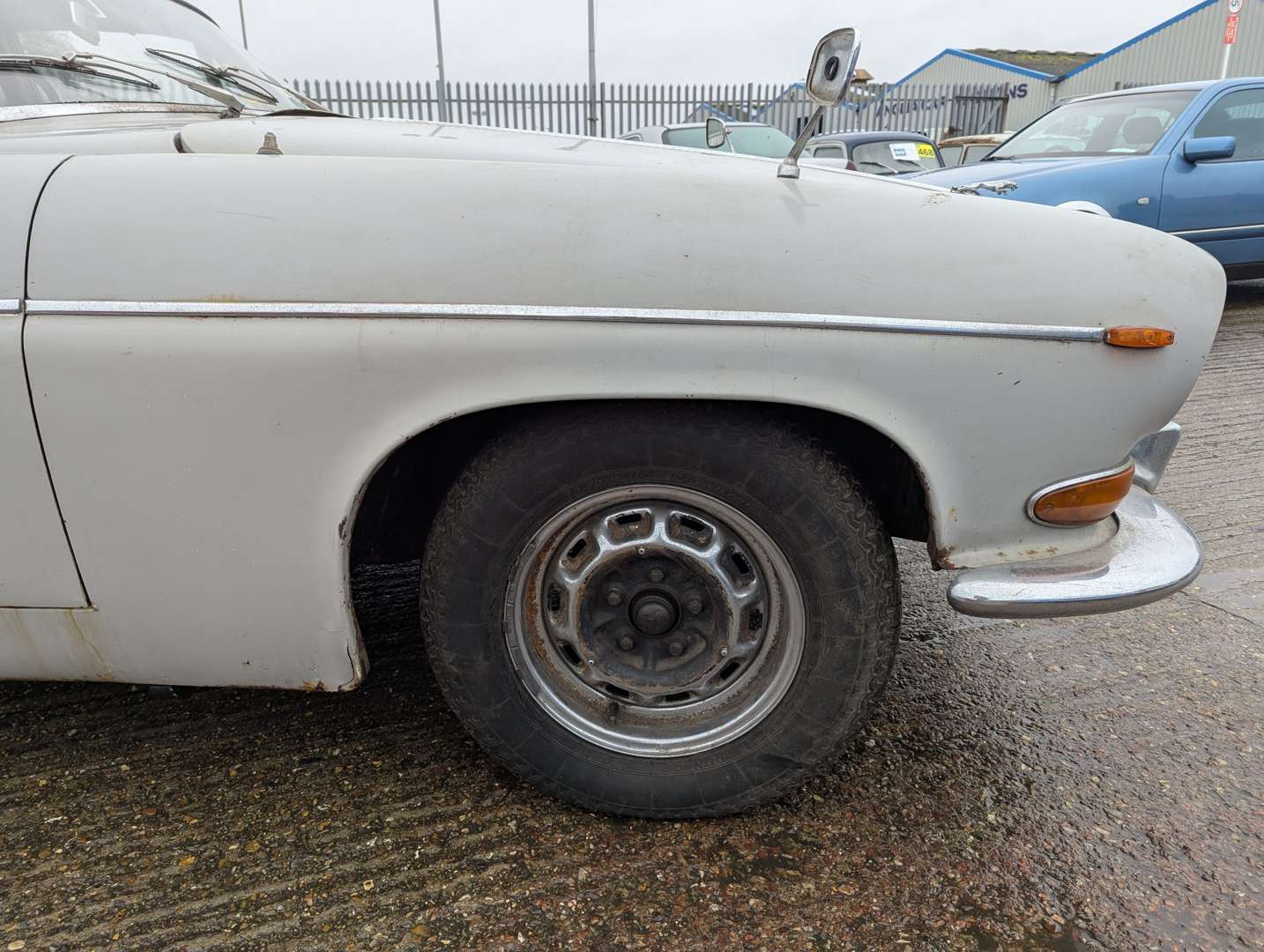 <p>1970 JAGUAR 420G</p>