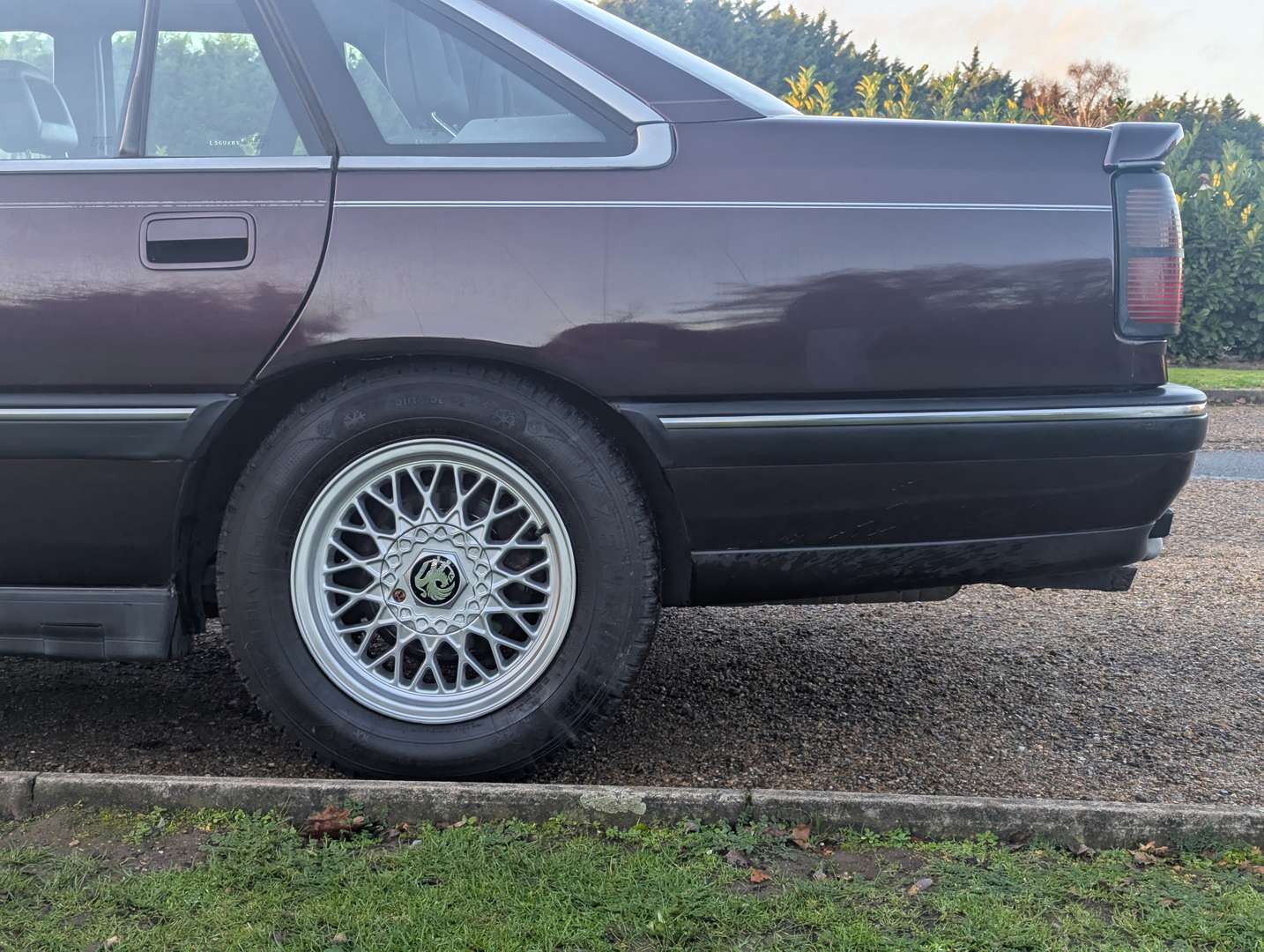 <p>1993 VAUXHALL SENATOR CD 24V AUTO</p>