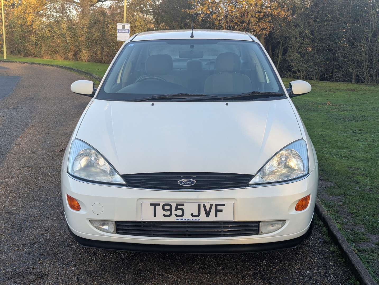 <p>1999 FORD FOCUS 1.8 GHIA</p>