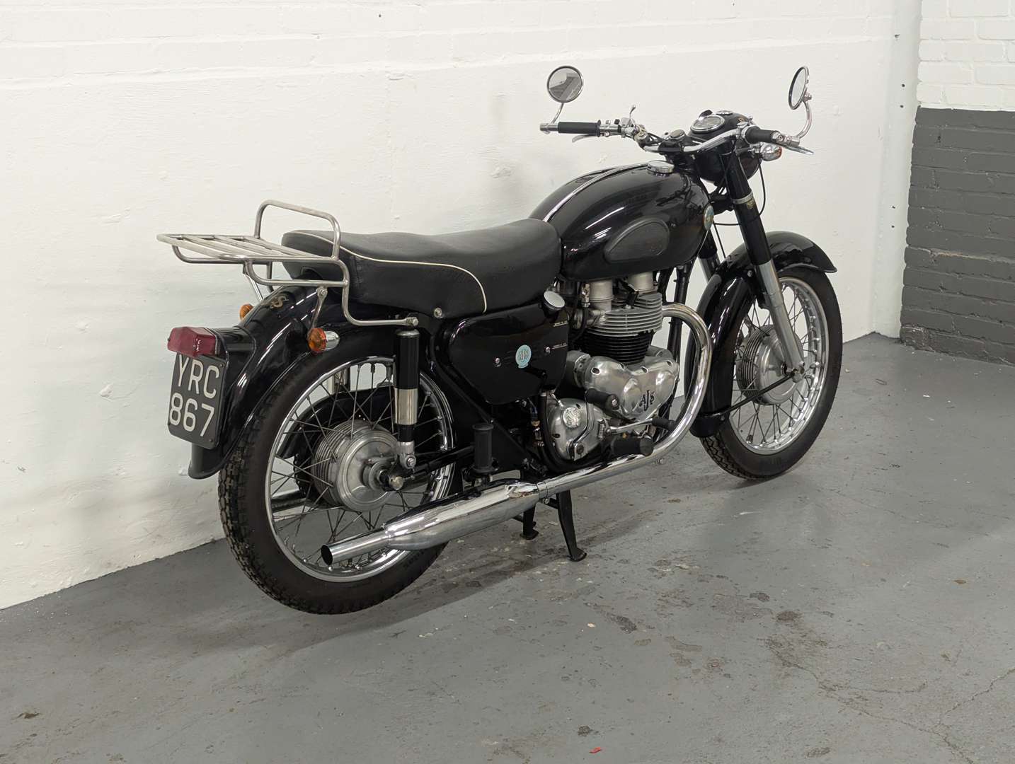 <p>1962 AJS MODEL 31</p>
