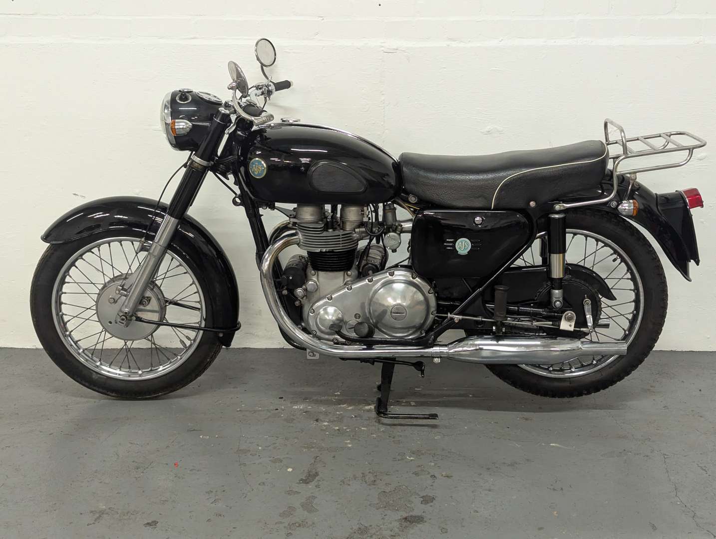 <p>1962 AJS MODEL 31</p>