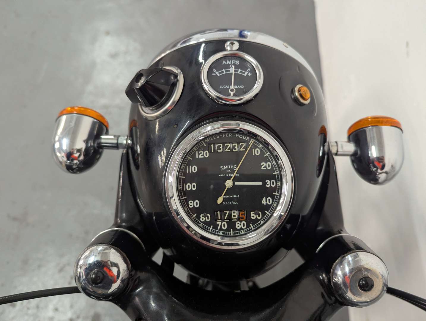 <p>1962 AJS MODEL 31</p>