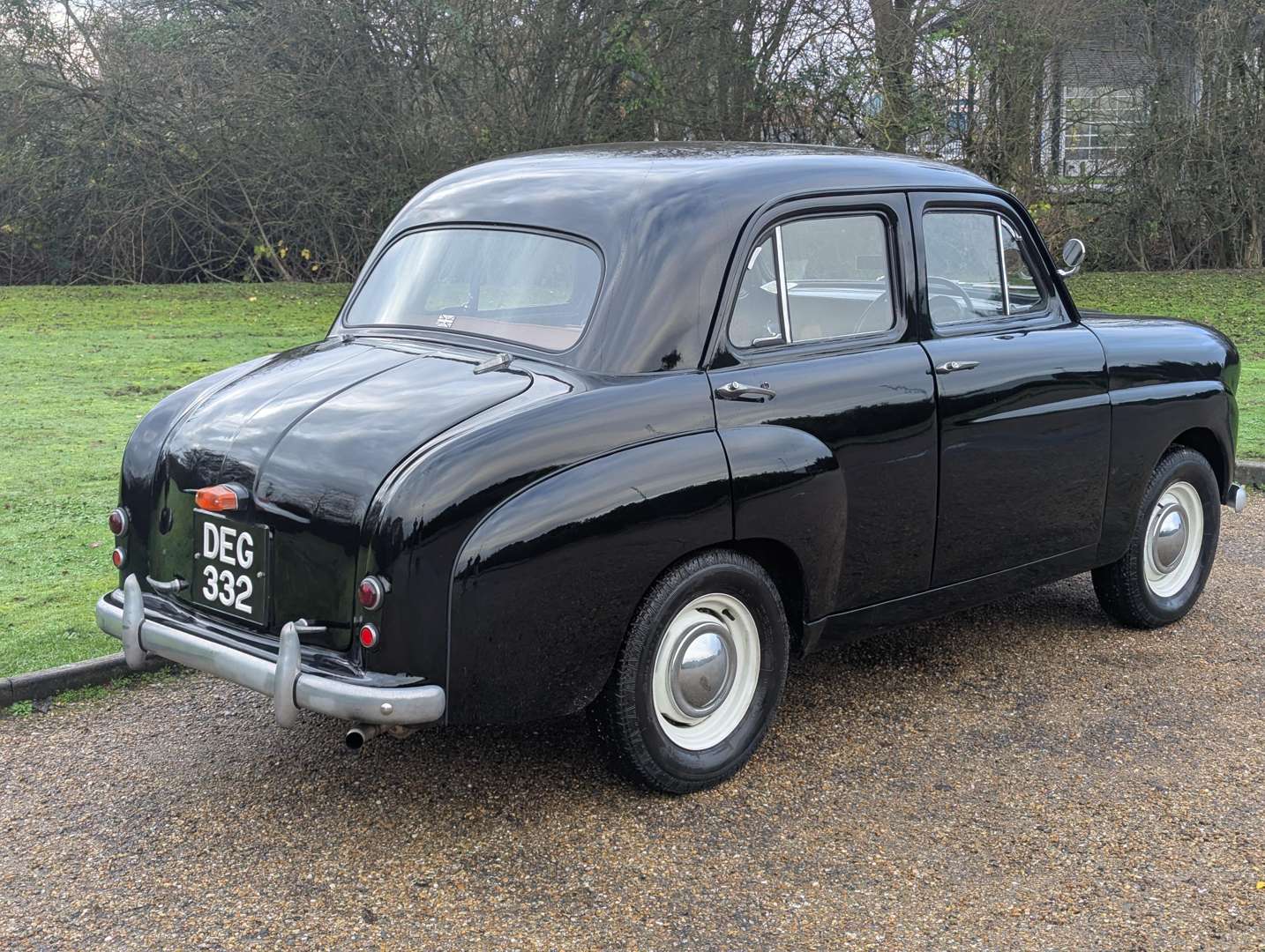 <p>1954 STANDARD TEN SALOON</p>