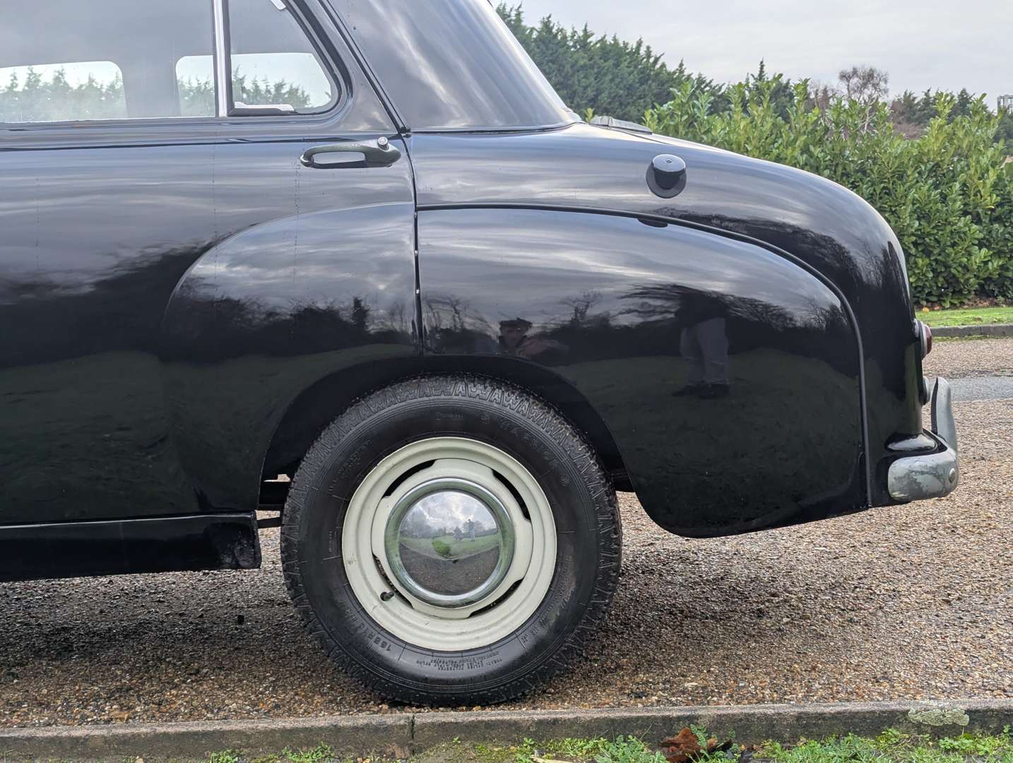 <p>1954 STANDARD TEN SALOON</p>