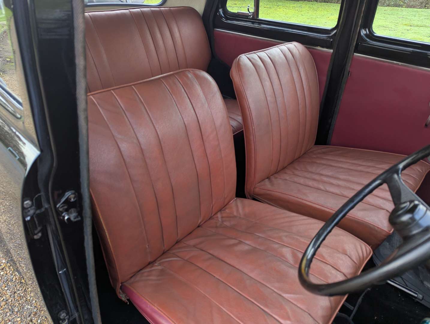 <p>1954 STANDARD TEN SALOON</p>