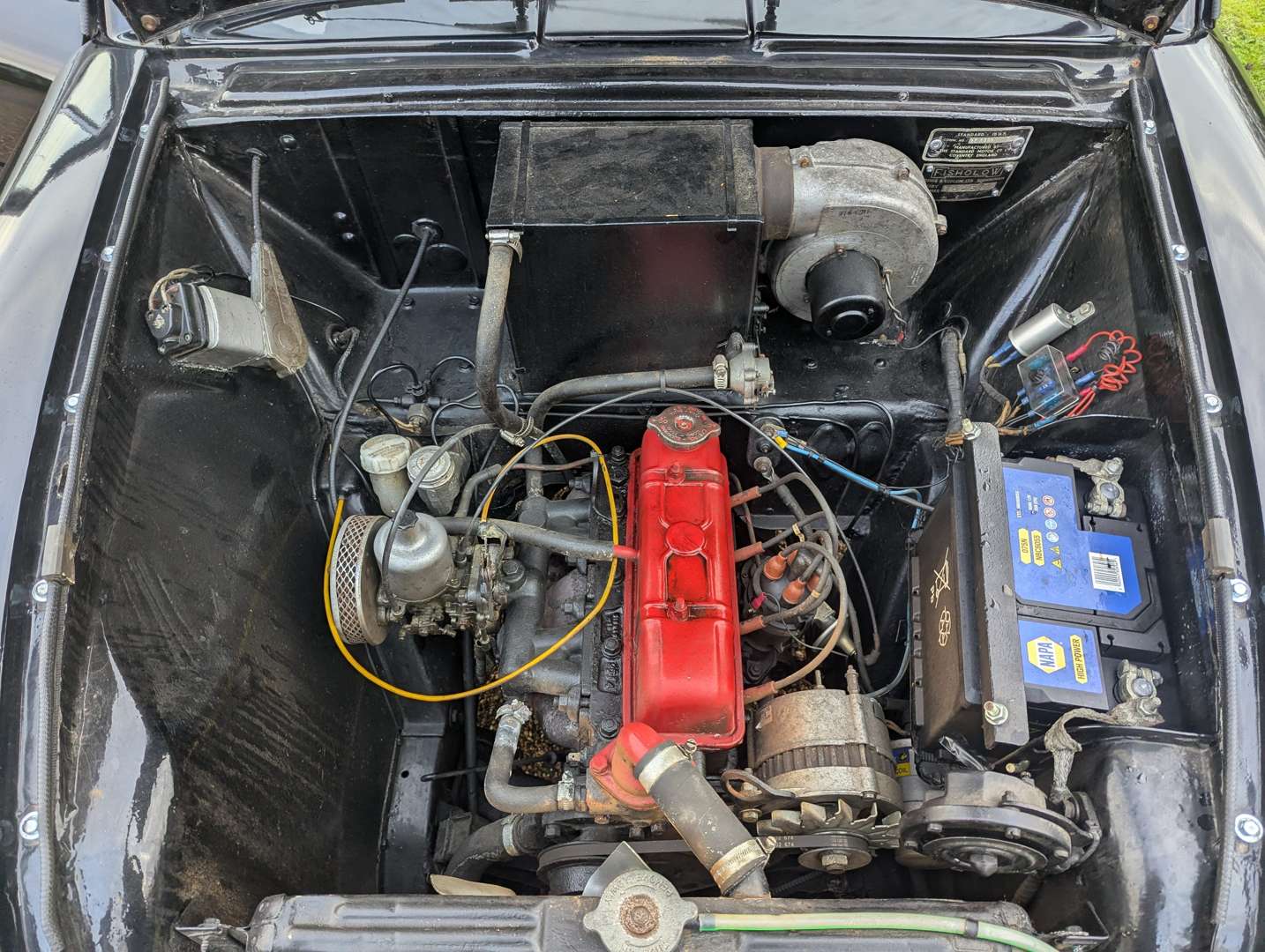 <p>1954 STANDARD TEN SALOON</p>