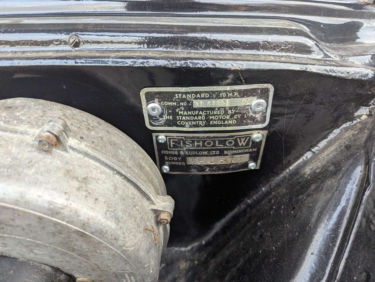 <p>1954 STANDARD TEN SALOON</p>