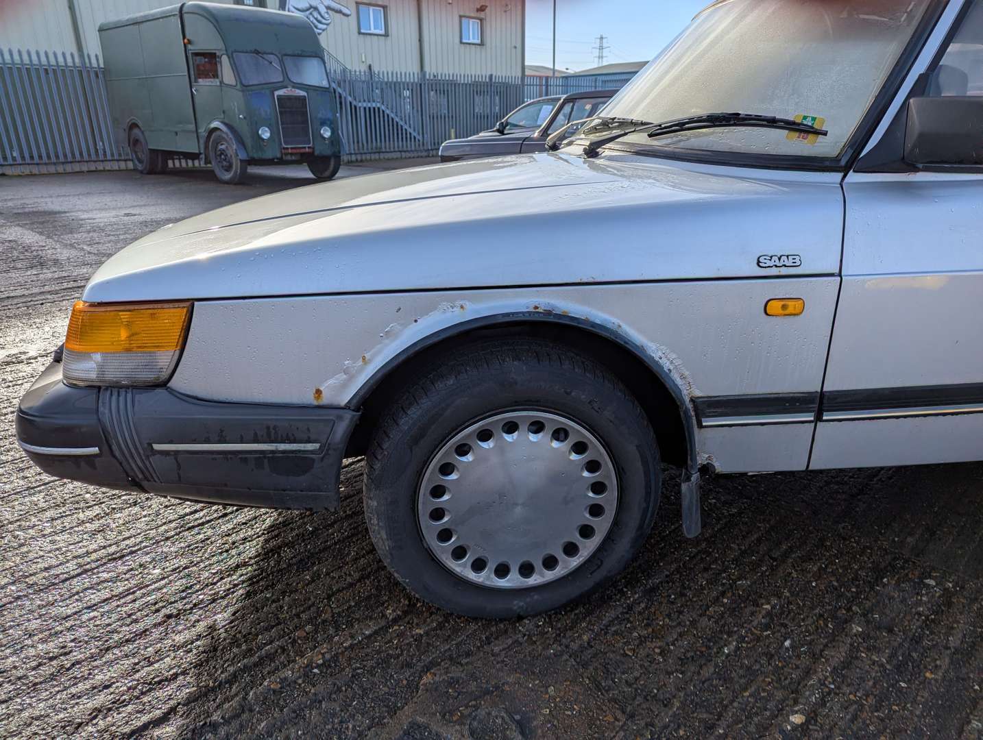 <p>1990 SAAB 900S 16V</p>