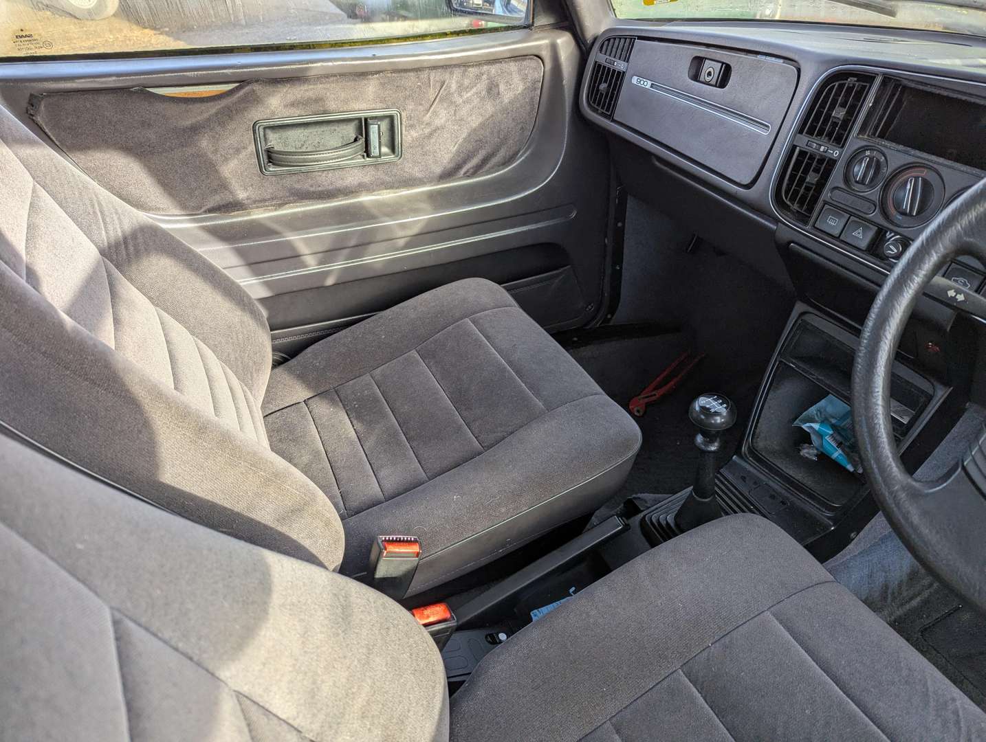 <p>1990 SAAB 900S 16V</p>