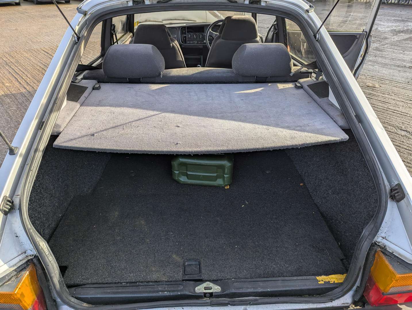 <p>1990 SAAB 900S 16V</p>