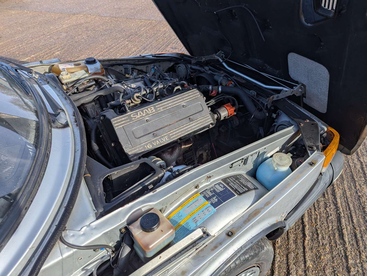 <p>1990 SAAB 900S 16V</p>