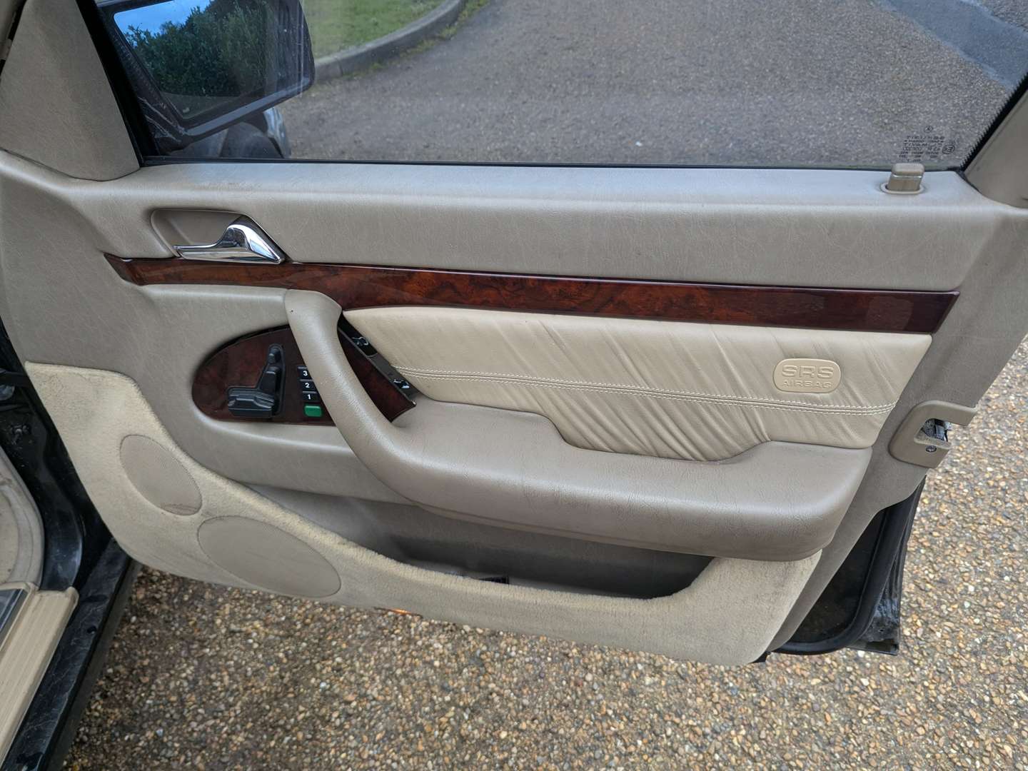 <p>1998 MERCEDES S320 W220 AUTO</p>