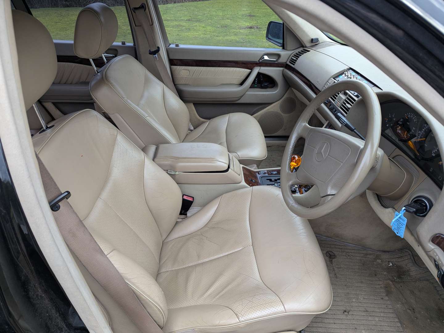 <p>1998 MERCEDES S320 W220 AUTO</p>