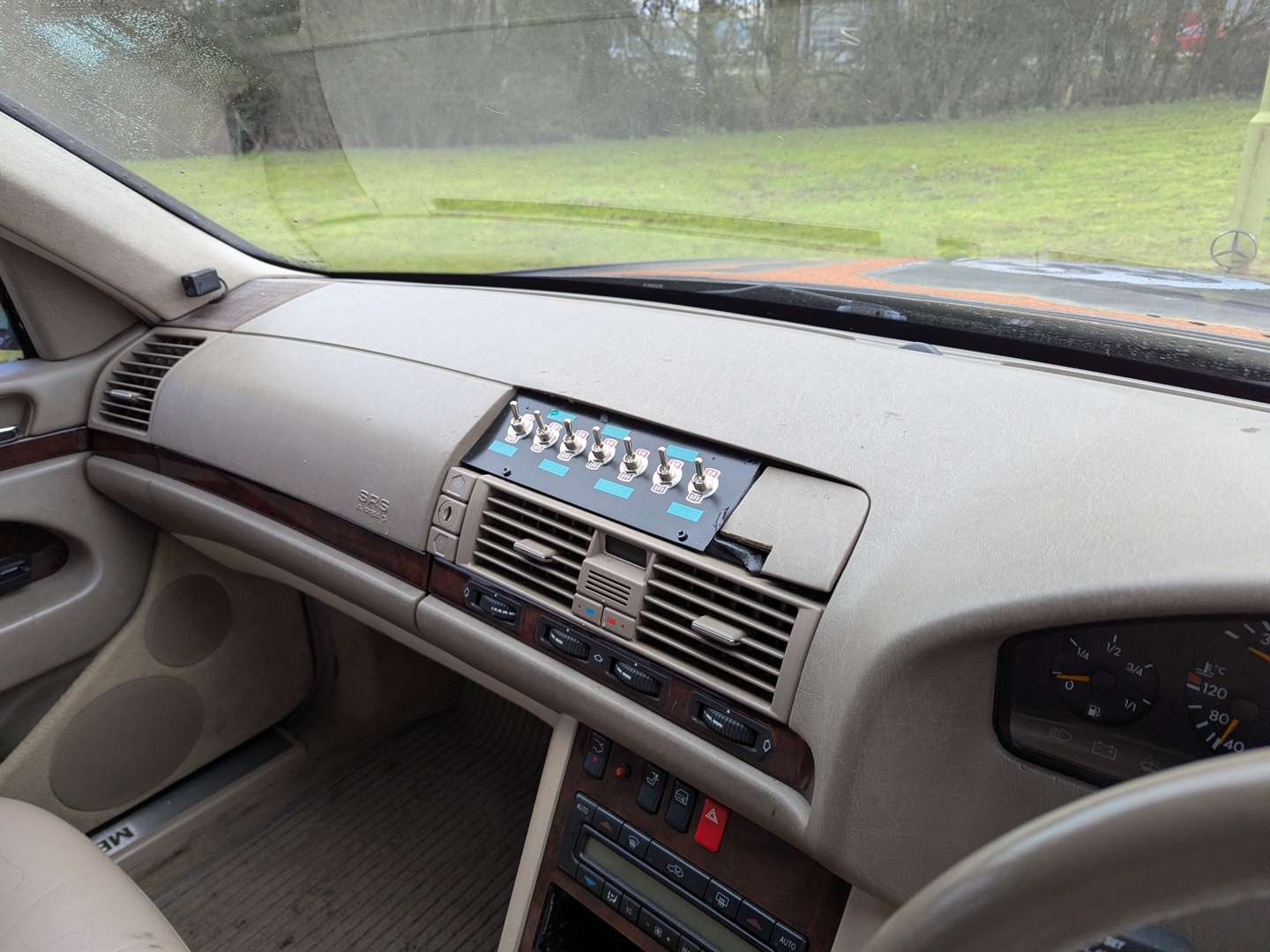 <p>1998 MERCEDES S320 W220 AUTO</p>