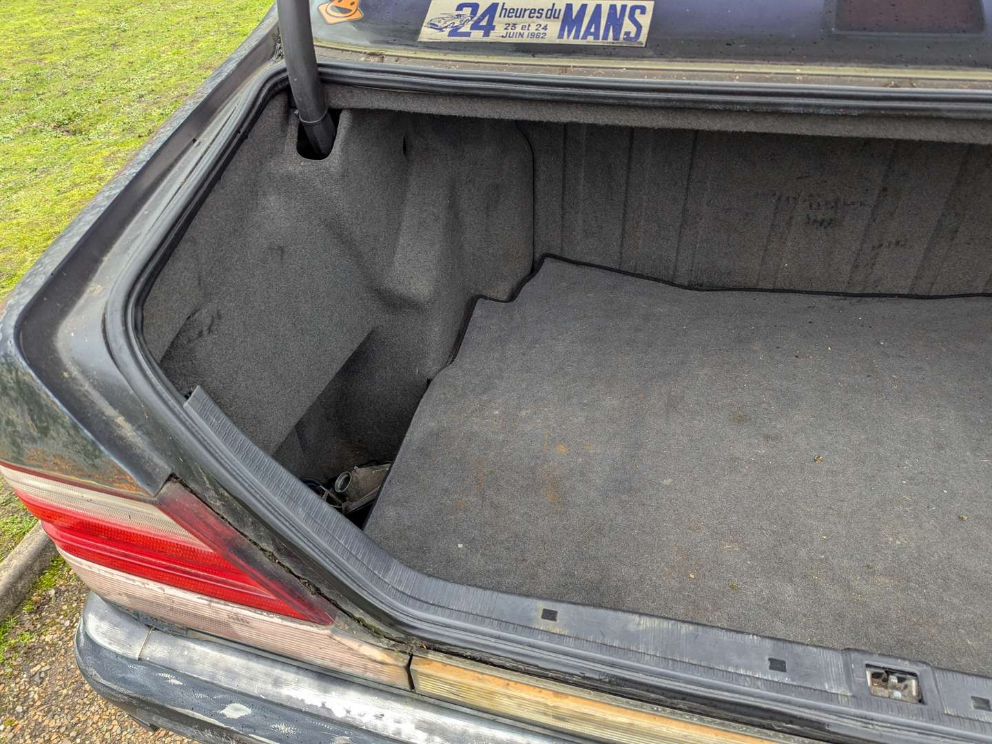 <p>1998 MERCEDES S320 W220 AUTO</p>