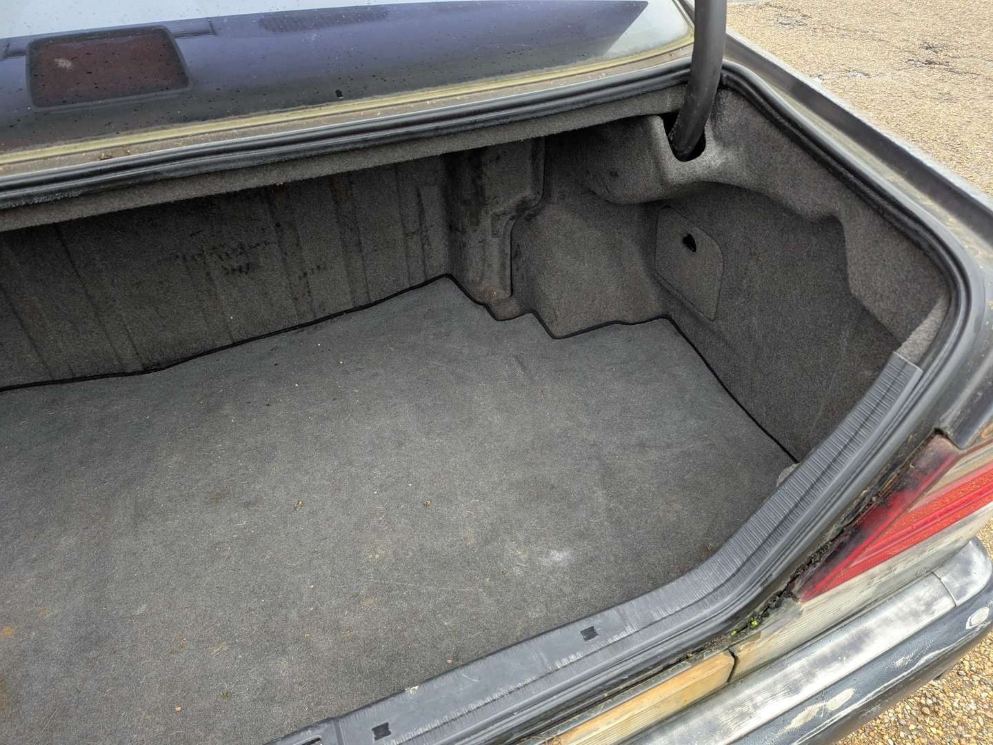 <p>1998 MERCEDES S320 W220 AUTO</p>