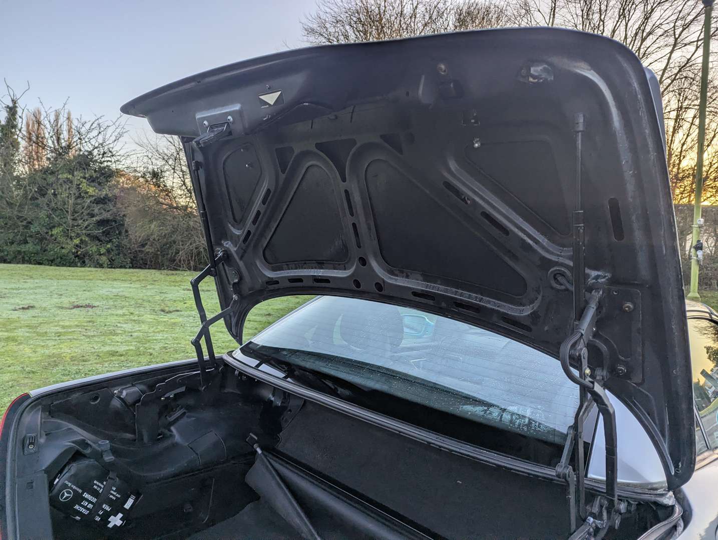 <p>1998 MERCEDES SLK 230 KOMPRESSOR R170 AUTO</p>