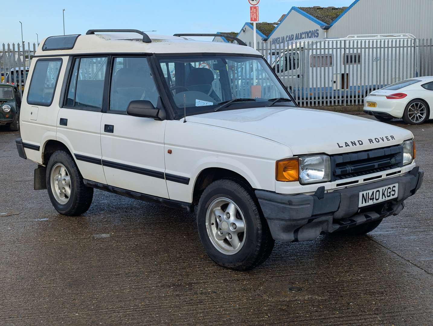 <p>1996 LAND ROVER DISCOVERY 300TDI AUTO</p>