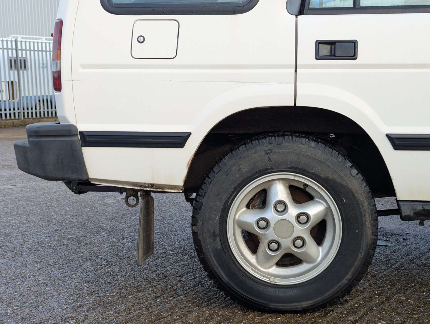 <p>1996 LAND ROVER DISCOVERY 300TDI AUTO</p>