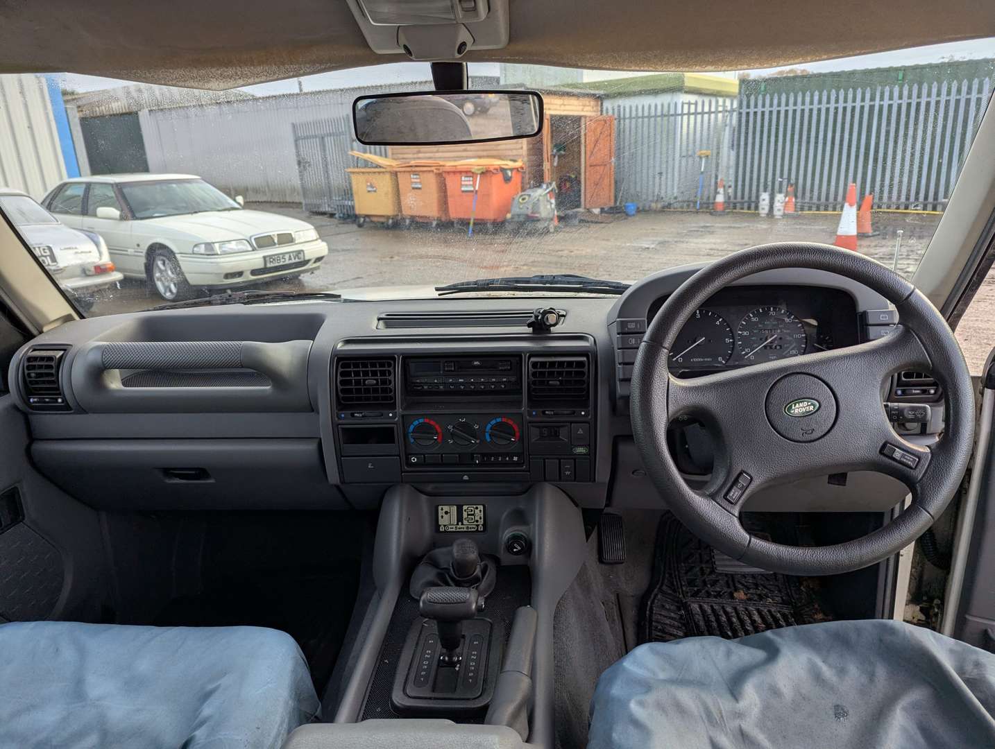 <p>1996 LAND ROVER DISCOVERY 300TDI AUTO</p>