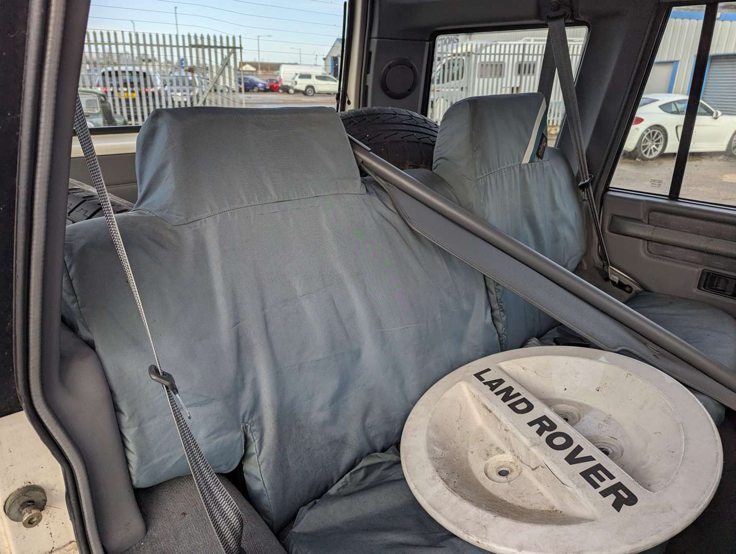 <p>1996 LAND ROVER DISCOVERY 300TDI AUTO</p>