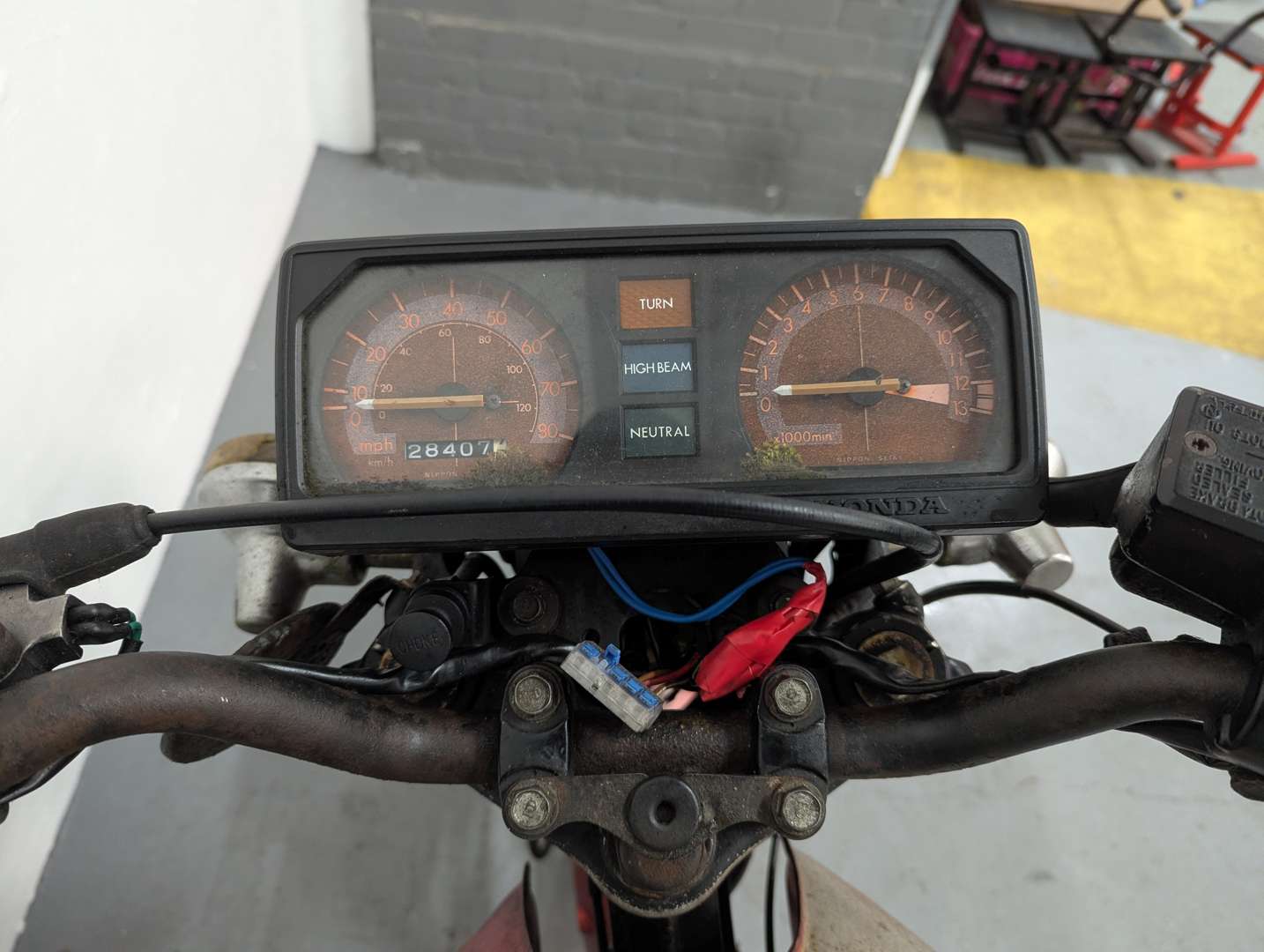 <p>1987 HONDA CB125 TD-E</p>