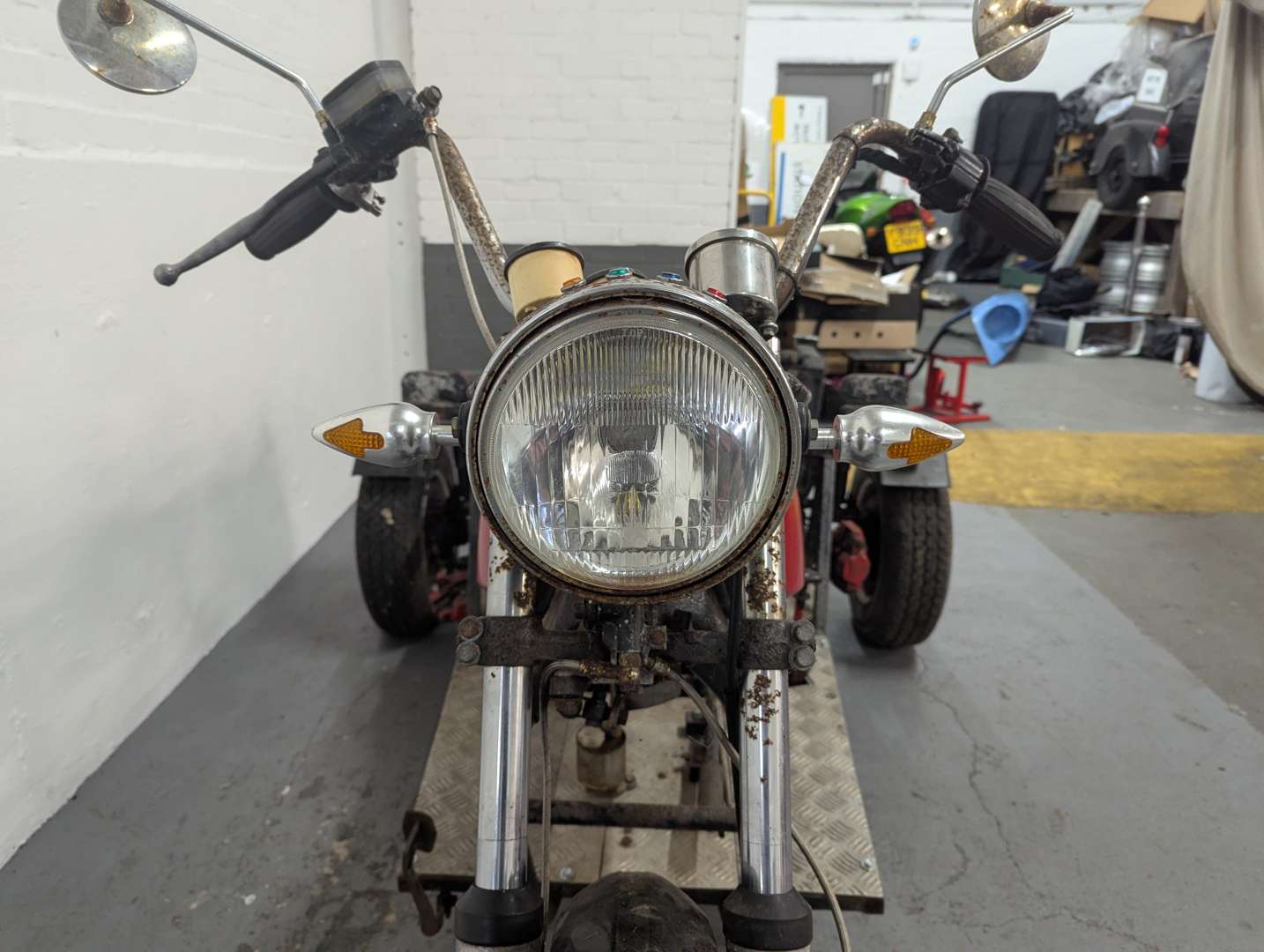 <p>1997 MINI TRIKE AUTOMATIC</p>