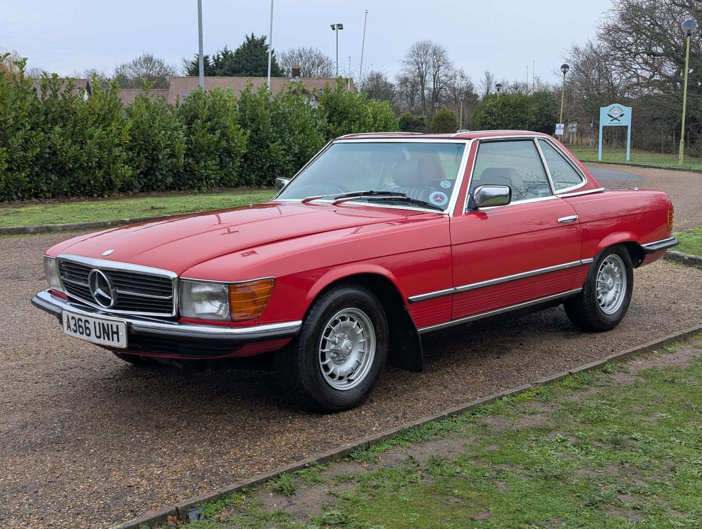 <p>1983 MERCEDES R107 280 SL AUTO</p>