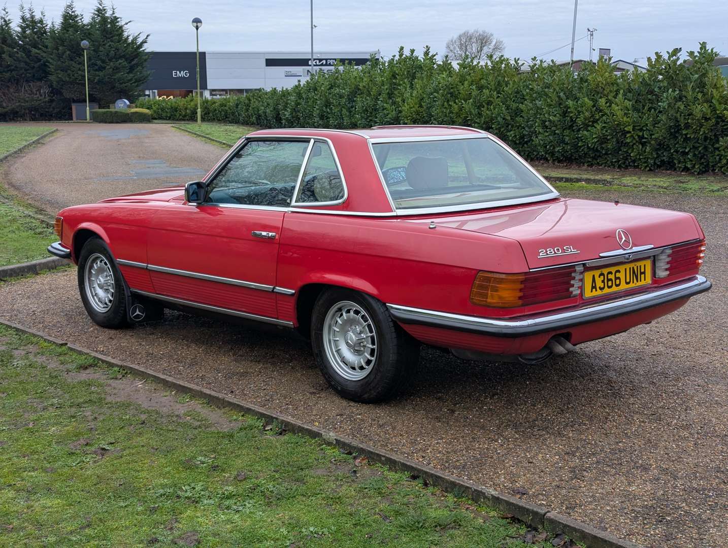 <p>1983 MERCEDES R107 280 SL AUTO</p>