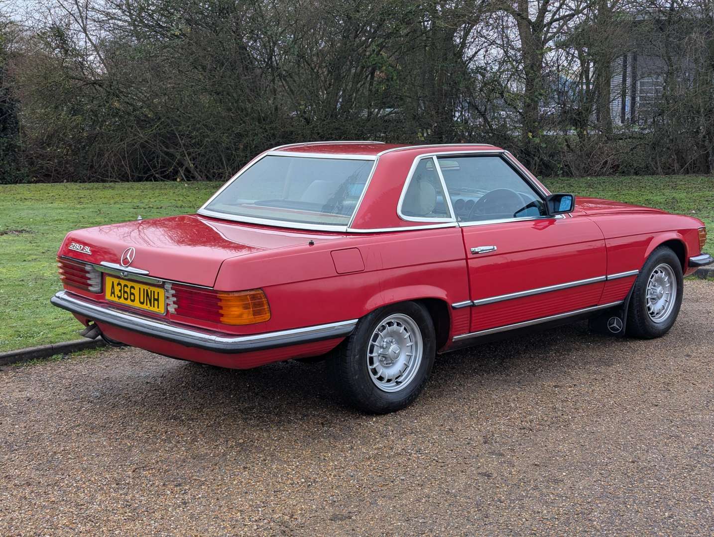 <p>1983 MERCEDES R107 280 SL AUTO</p>