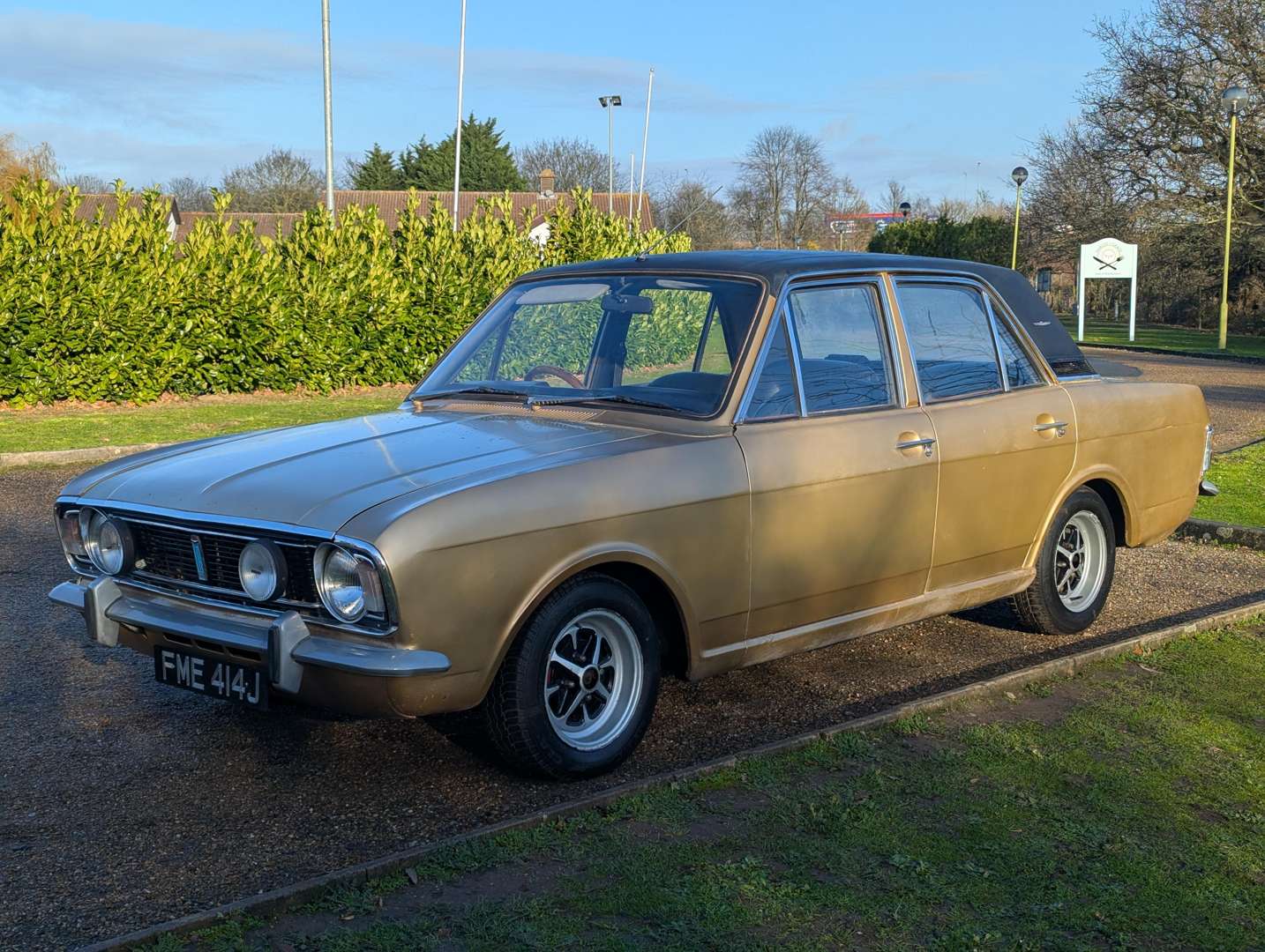 <p>1970 FORD CORTINA 1600E MKII</p>