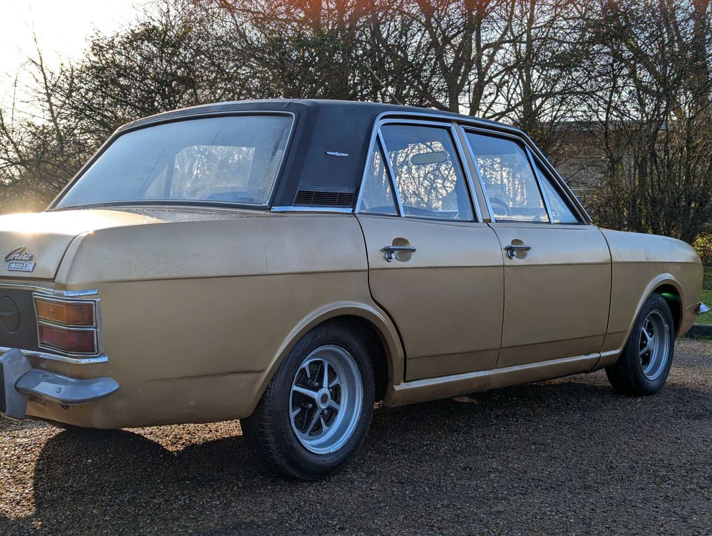 <p>1970 FORD CORTINA 1600E MKII</p>