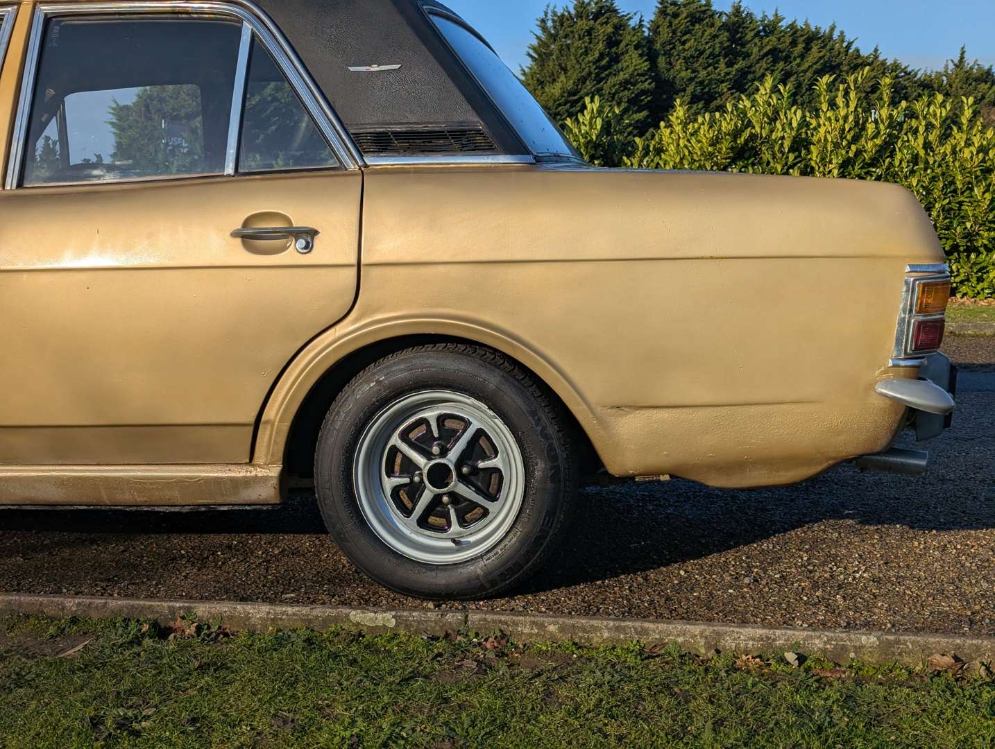 <p>1970 FORD CORTINA 1600E MKII</p>