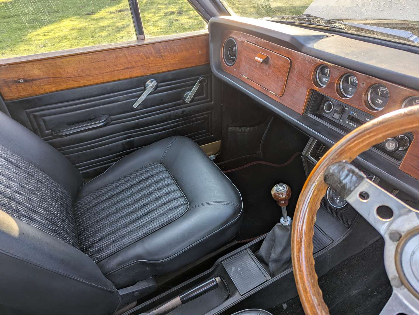 <p>1970 FORD CORTINA 1600E MKII</p>