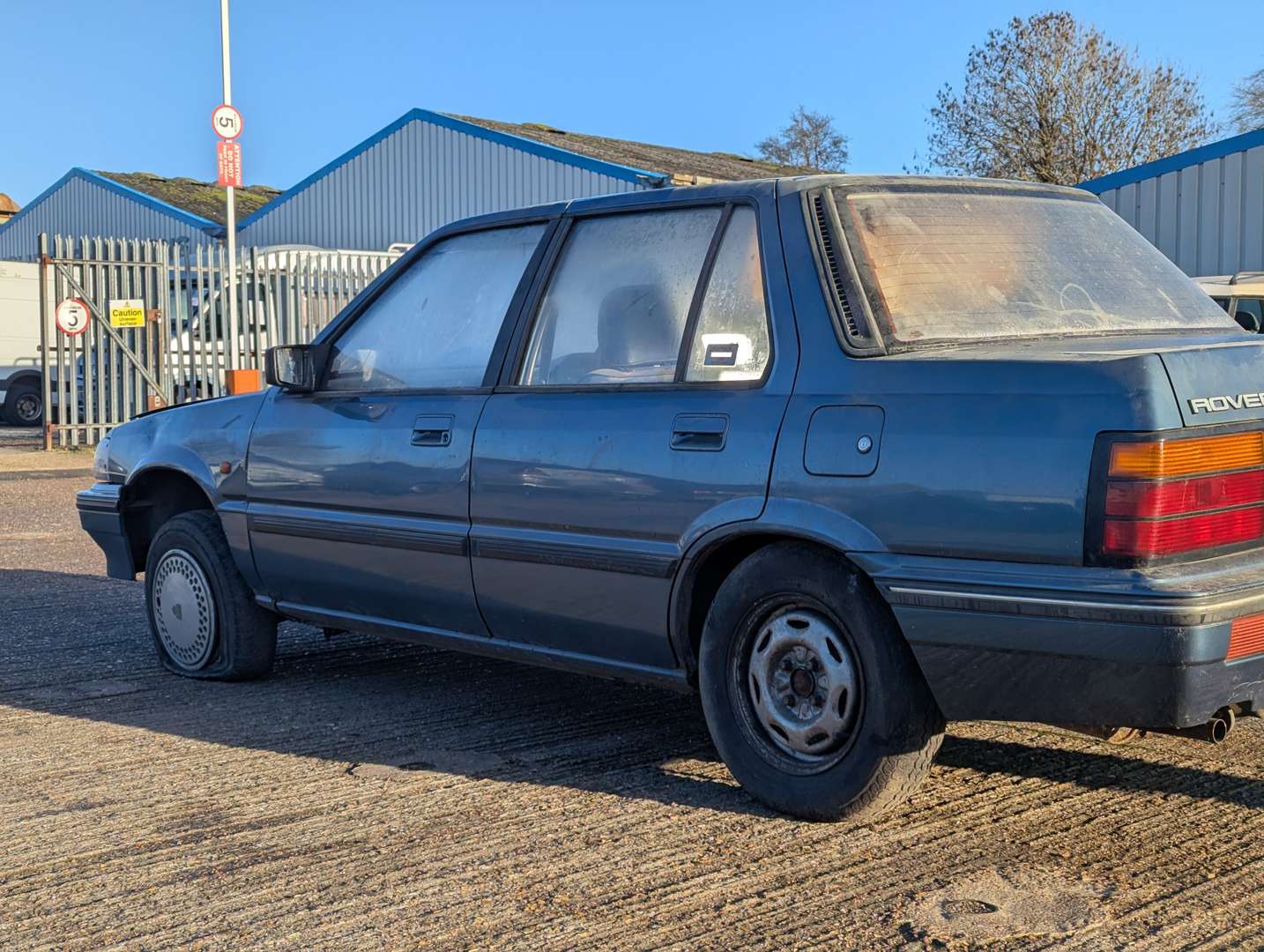 <p>1985 ROVER 216 S</p>