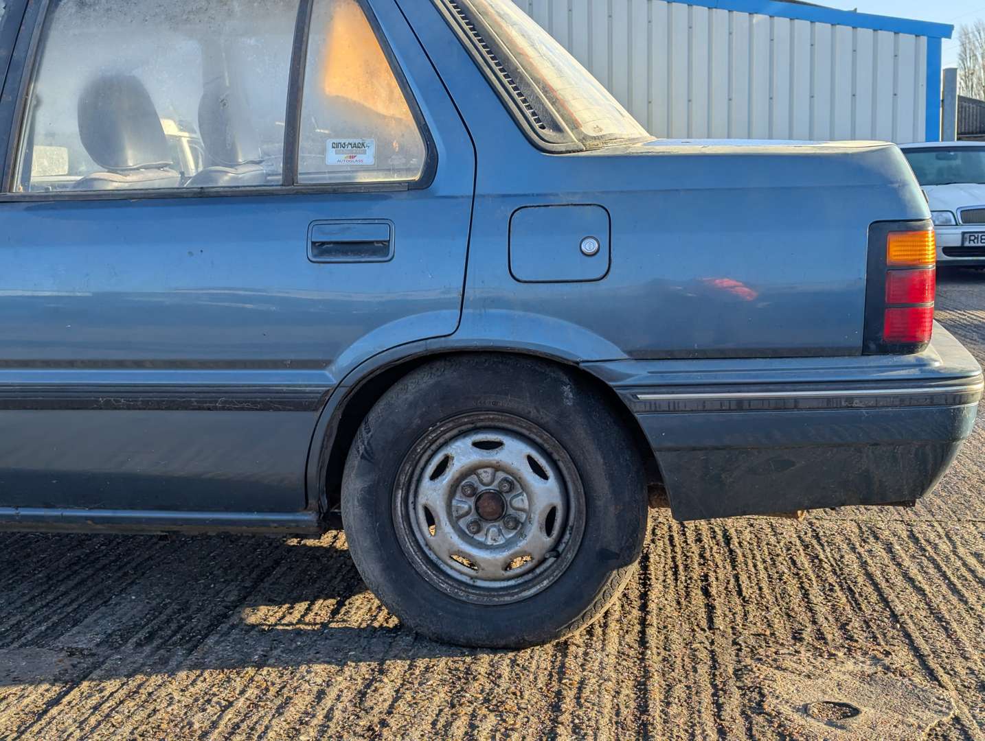 <p>1985 ROVER 216 S</p>