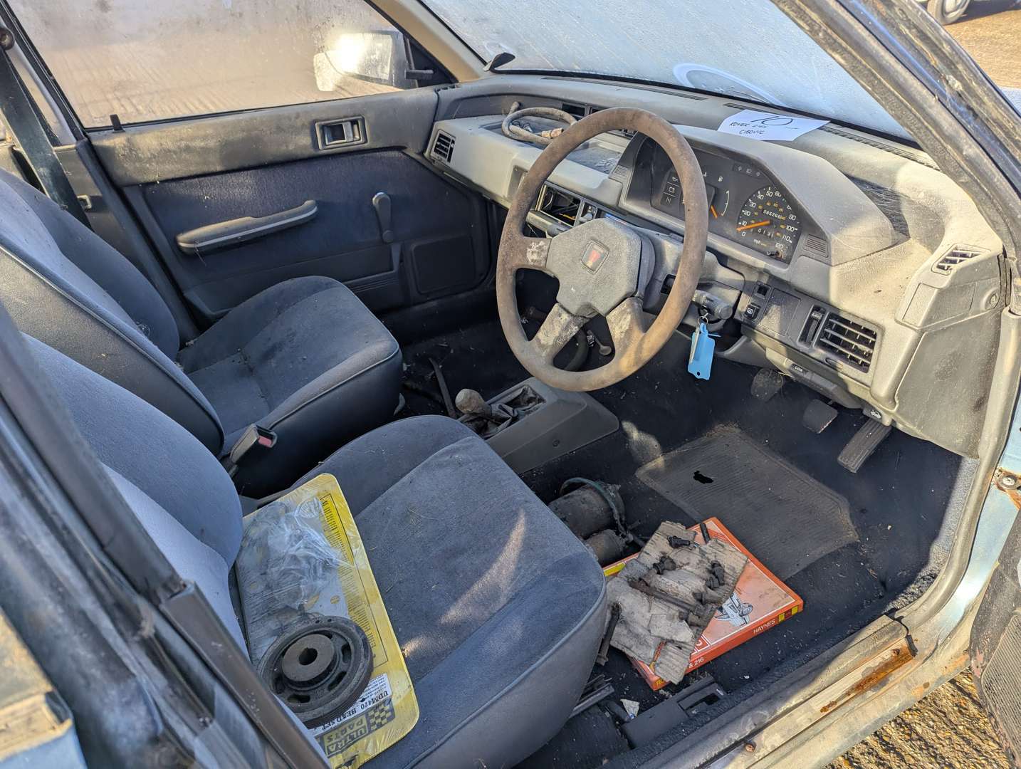 <p>1985 ROVER 216 S</p>