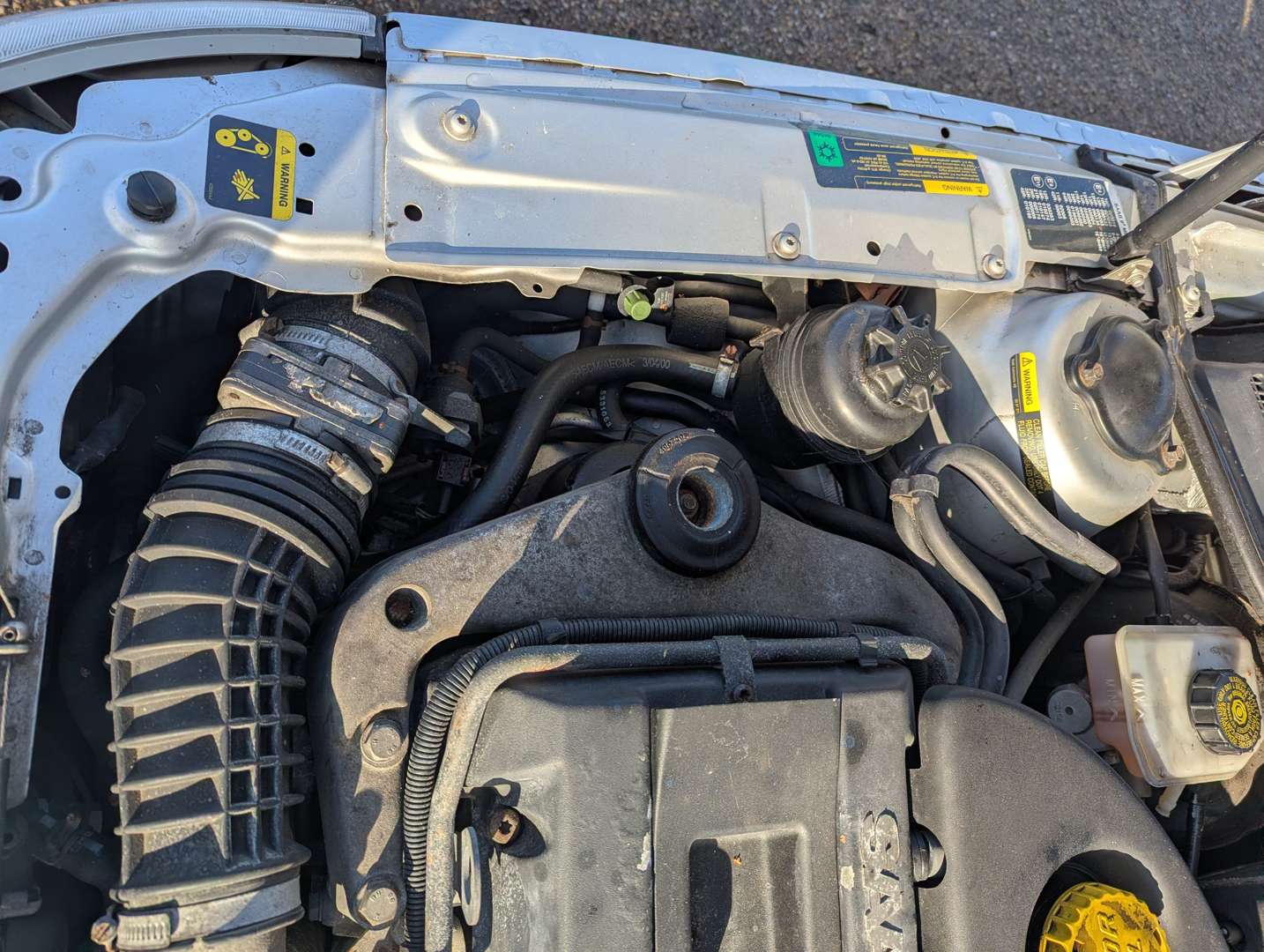 <p>2000 SAAB 9-5 SE AUTO - ONE REGISTERED OWNER FROM NEW</p>