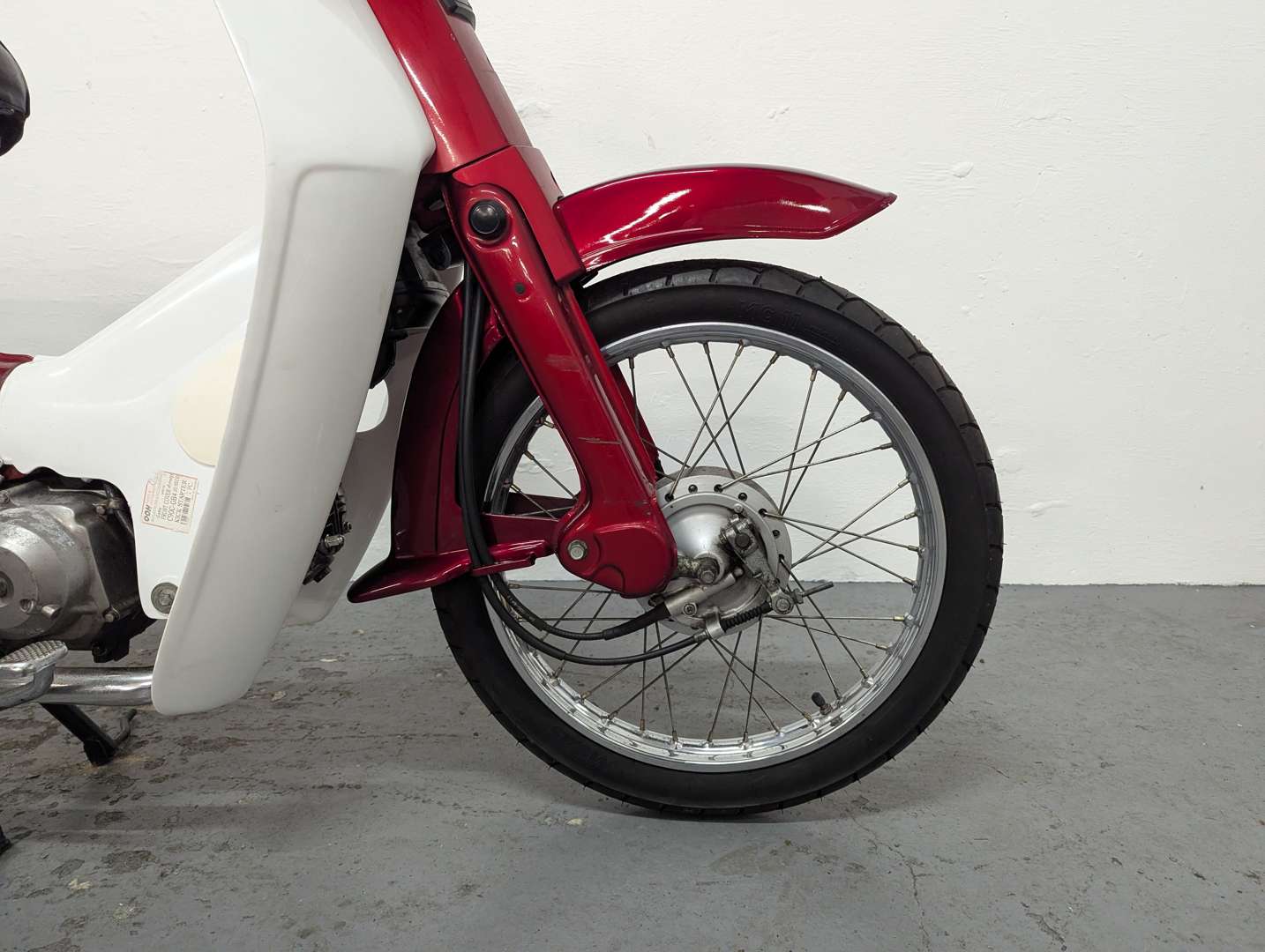 <p>1996 HONDA C90</p>