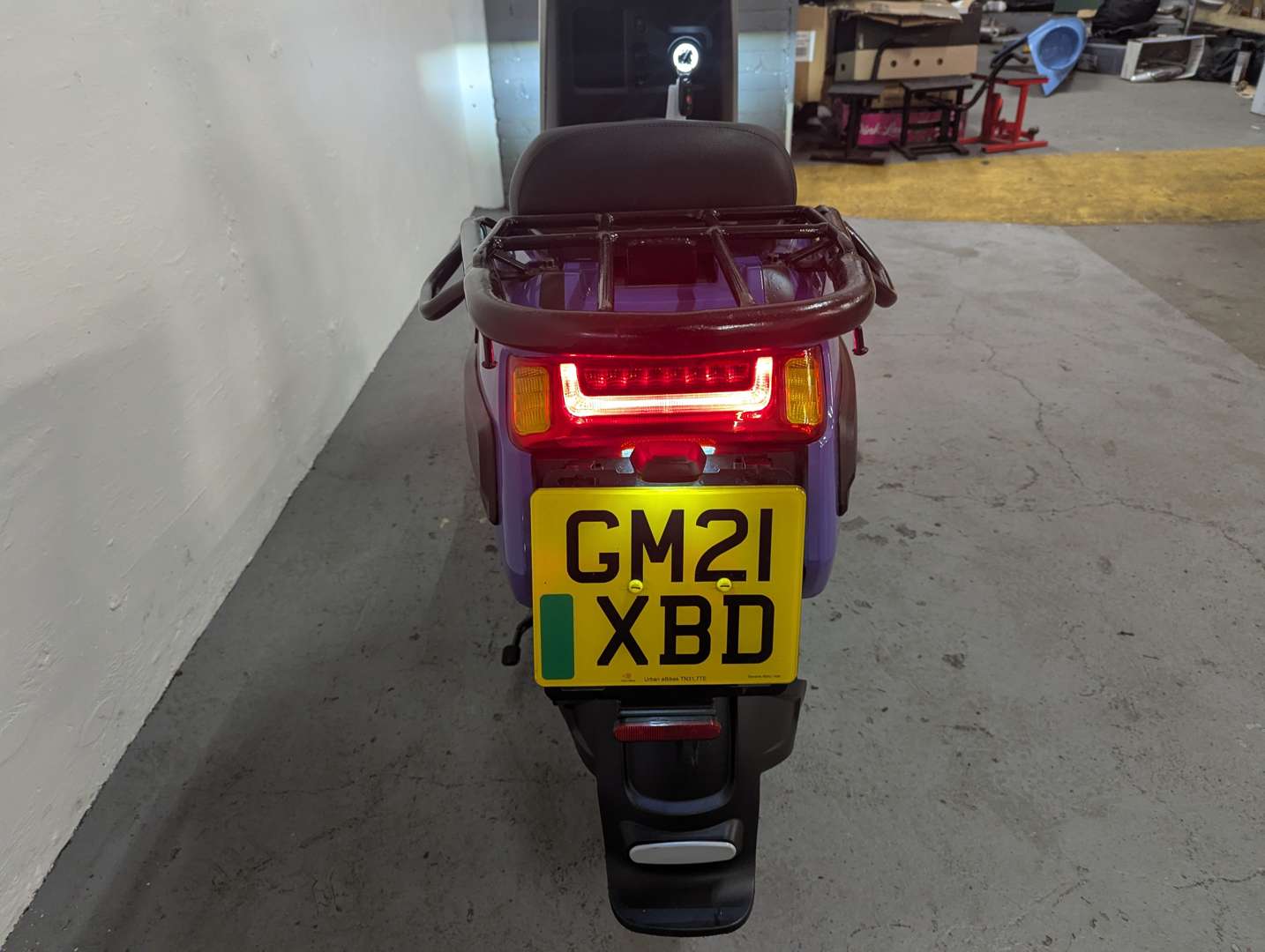 <p>2021 NIU NQI GT PRO CARGO</p>