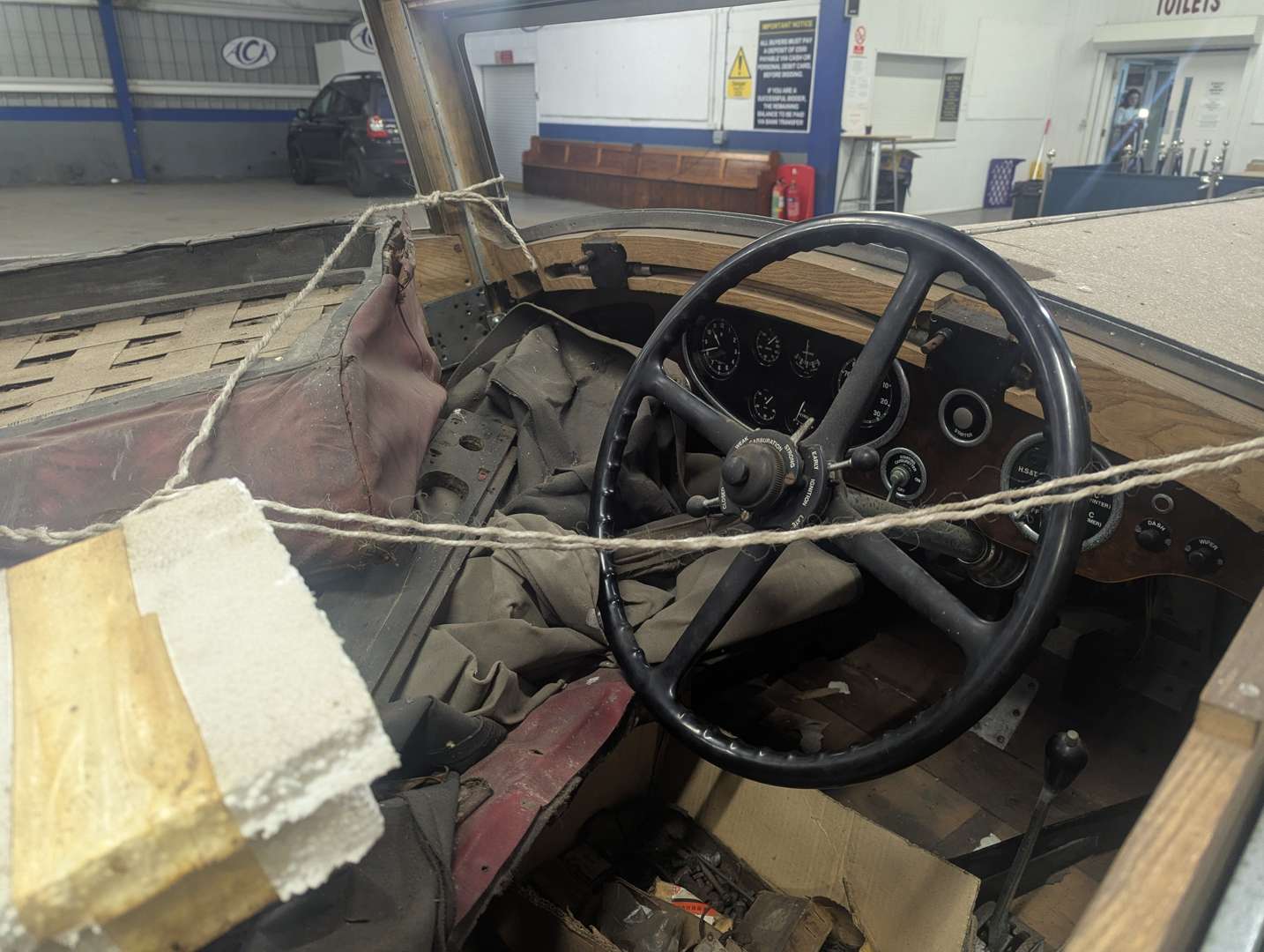 <p>1935 ROLLS ROYCE 20/25</p>