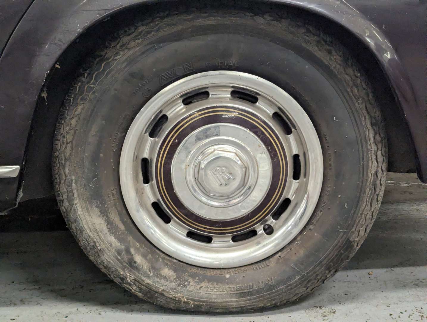 <p>1973 ROLLS ROYCE SILVER SHADOW I</p>