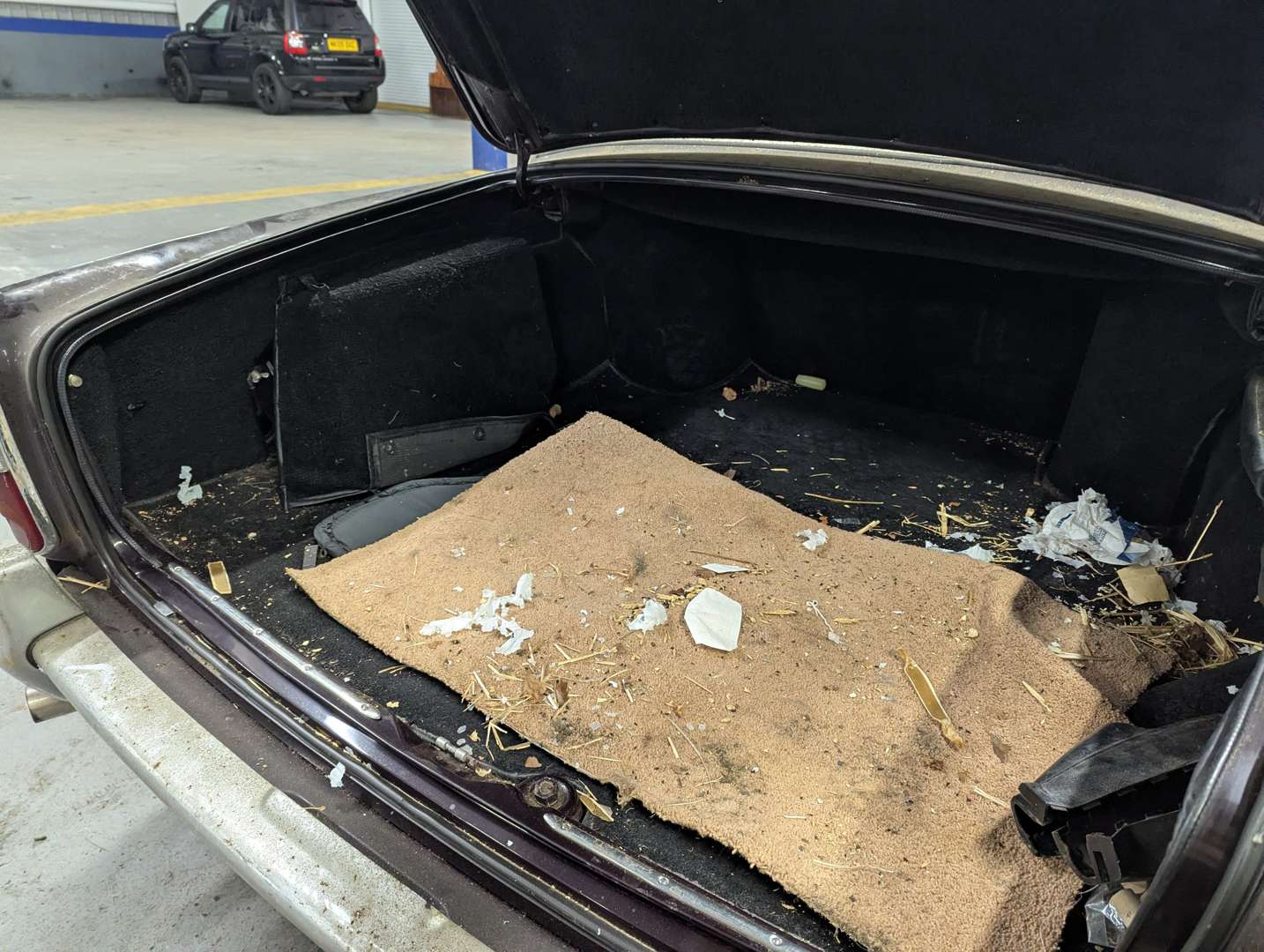 <p>1973 ROLLS ROYCE SILVER SHADOW I</p>