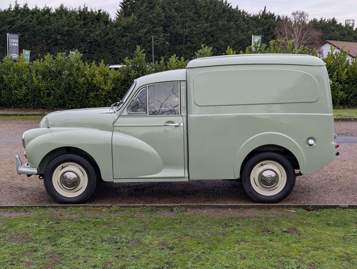 <p>1970 MORRIS 6 CWT VAN</p>