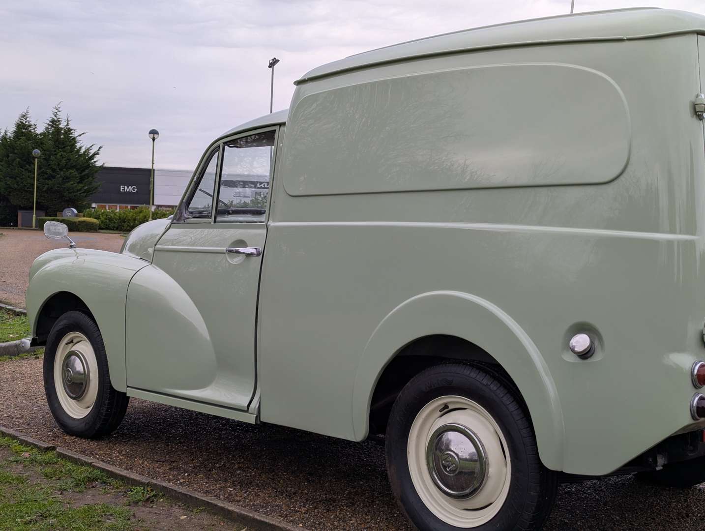<p>1970 MORRIS 6 CWT VAN</p>