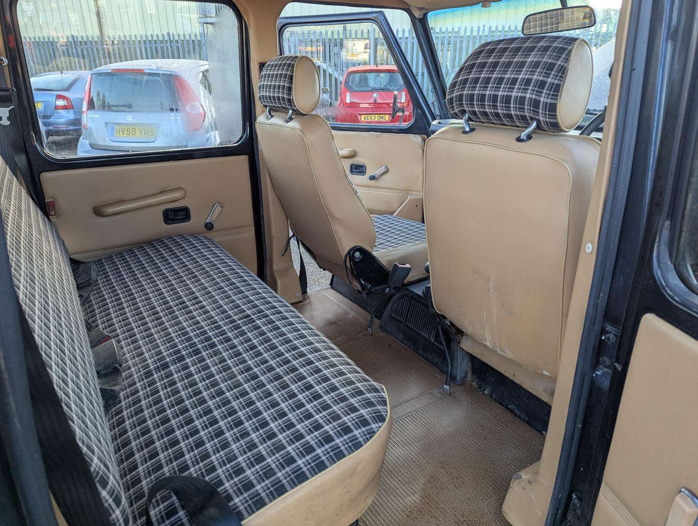 <p>1981 MERCEDES W460 300 GD G-WAGON&nbsp;</p>