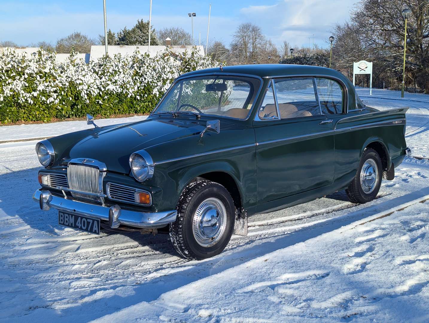 <p>1963 SUNBEAM RAPIER SERIES IV</p>
