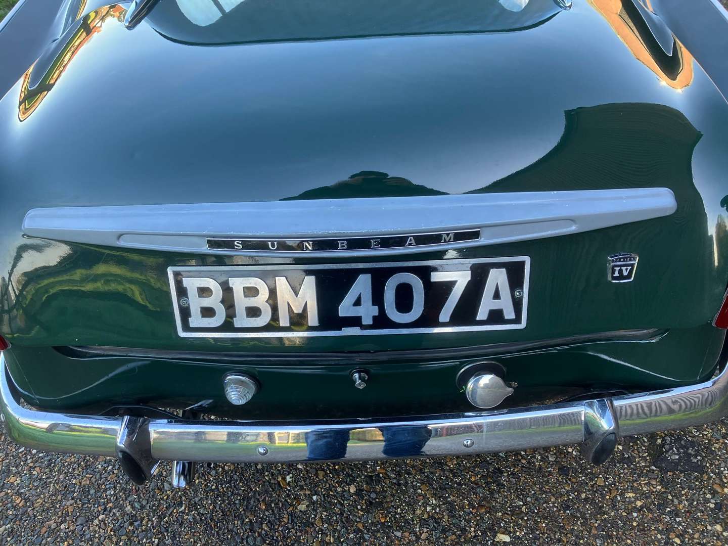 <p>1963 SUNBEAM RAPIER SERIES IV</p>