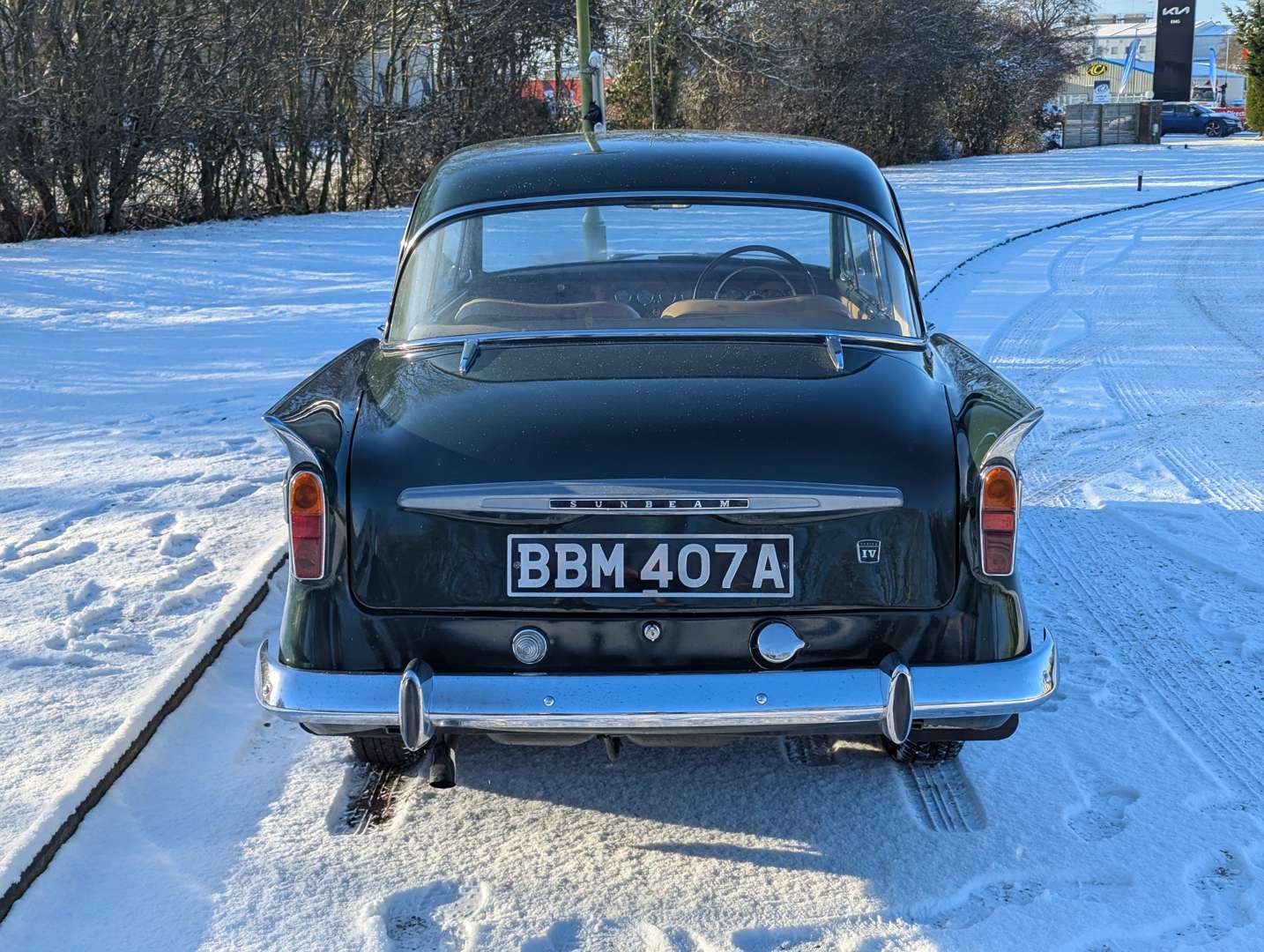 <p>1963 SUNBEAM RAPIER SERIES IV</p>