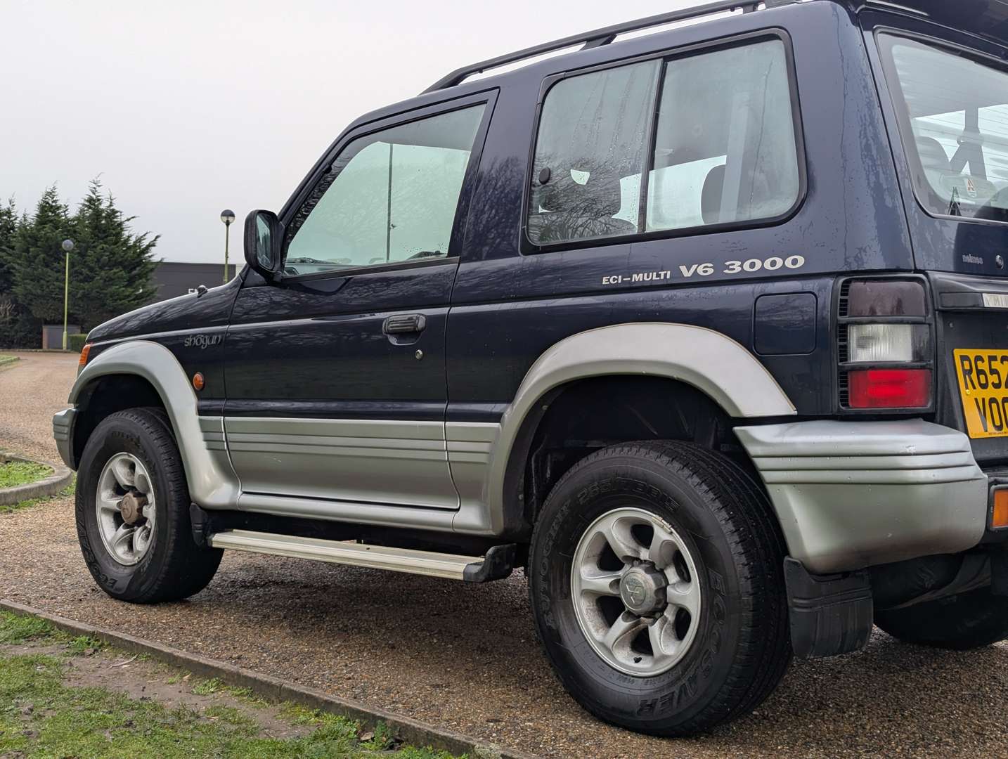 <p>1997 MITSUBISHI SHOGUN GLS V6 SWB AUTO</p>
